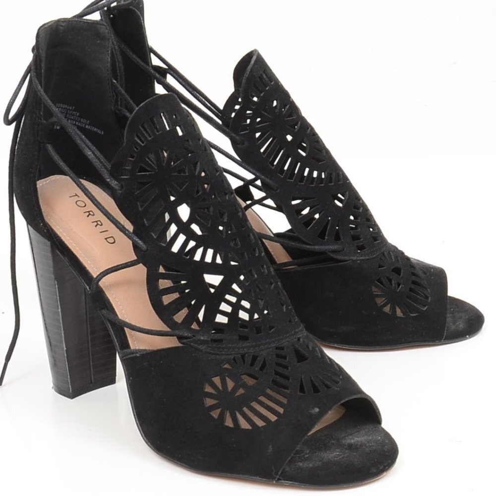 Torrid Black Caged Cutout Lace Up Peep Toe Heels WIDE Width Size 9.5 Whimsigoth